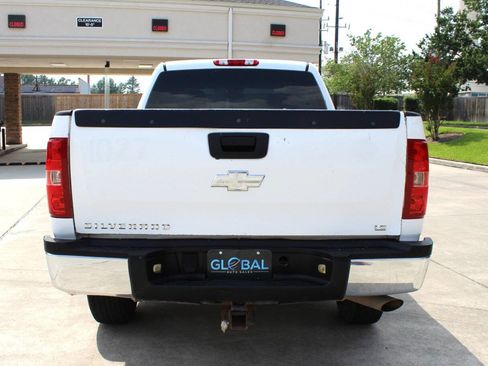 Used 2009 Chevrolet Silverado 2500 W/T RWD image 6