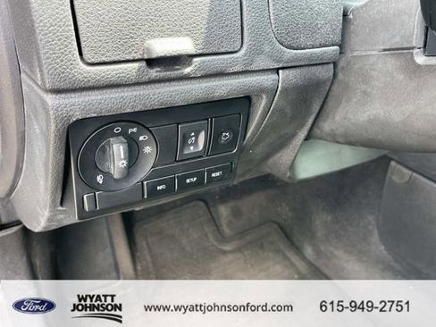 Used 2010 Ford Fusion SEL FWD image 25