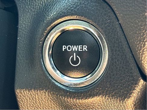 Used 2023 Toyota RAV4 XSE AWD/4WD image 18