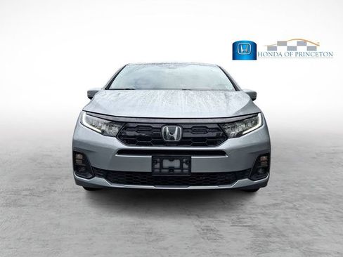 Certified 2025 Honda Odyssey Touring image 2