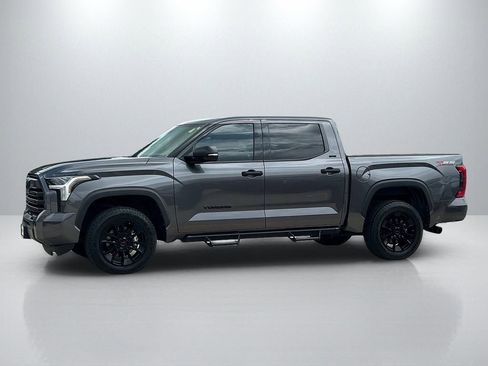Used 2023 Toyota Tundra SR5 w/ SR5 Convenience Package AWD/4WD image 8
