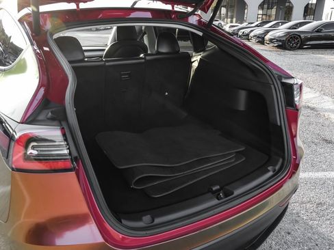 Used 2021 Tesla Model Y 2WD image 59