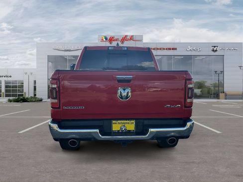 Used 2019 RAM 1500 Laramie AWD/4WD image 4