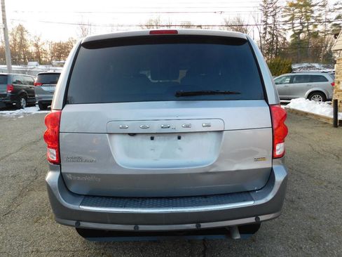 Used 2017 Dodge Grand Caravan SE w/ Power Window Group image 14