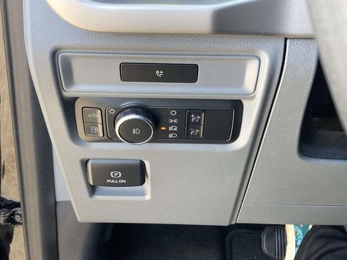 Used 2022 Ford F150 XL w/ Equipment Group 101A High RWD image 31