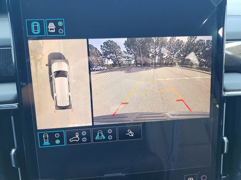 New 2026 GMC Yukon XL Elevation w/ Elevation Premium Package image 16