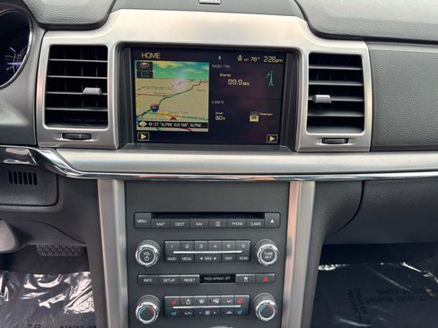 Used 2010 Lincoln MKZ FWD image 22