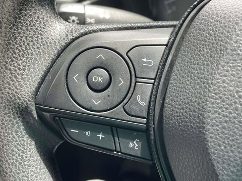 Used 2021 Toyota Corolla LE FWD image 20