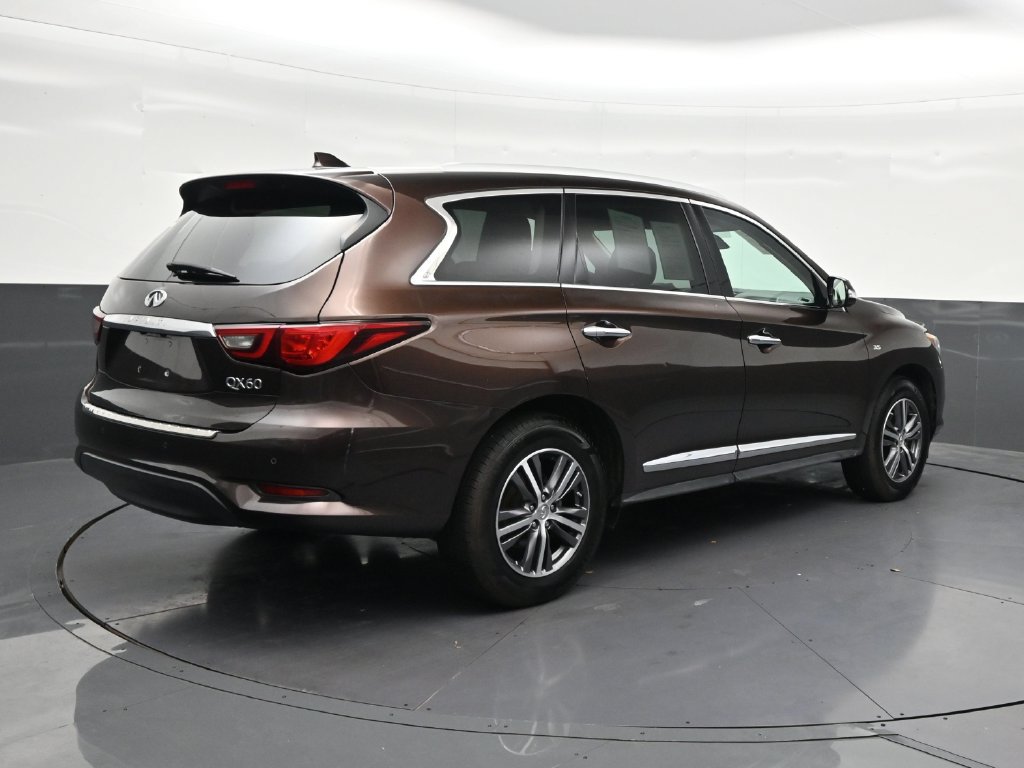 Used 2019 INFINITI QX60 Luxe w/ Essential Package FWD image 5