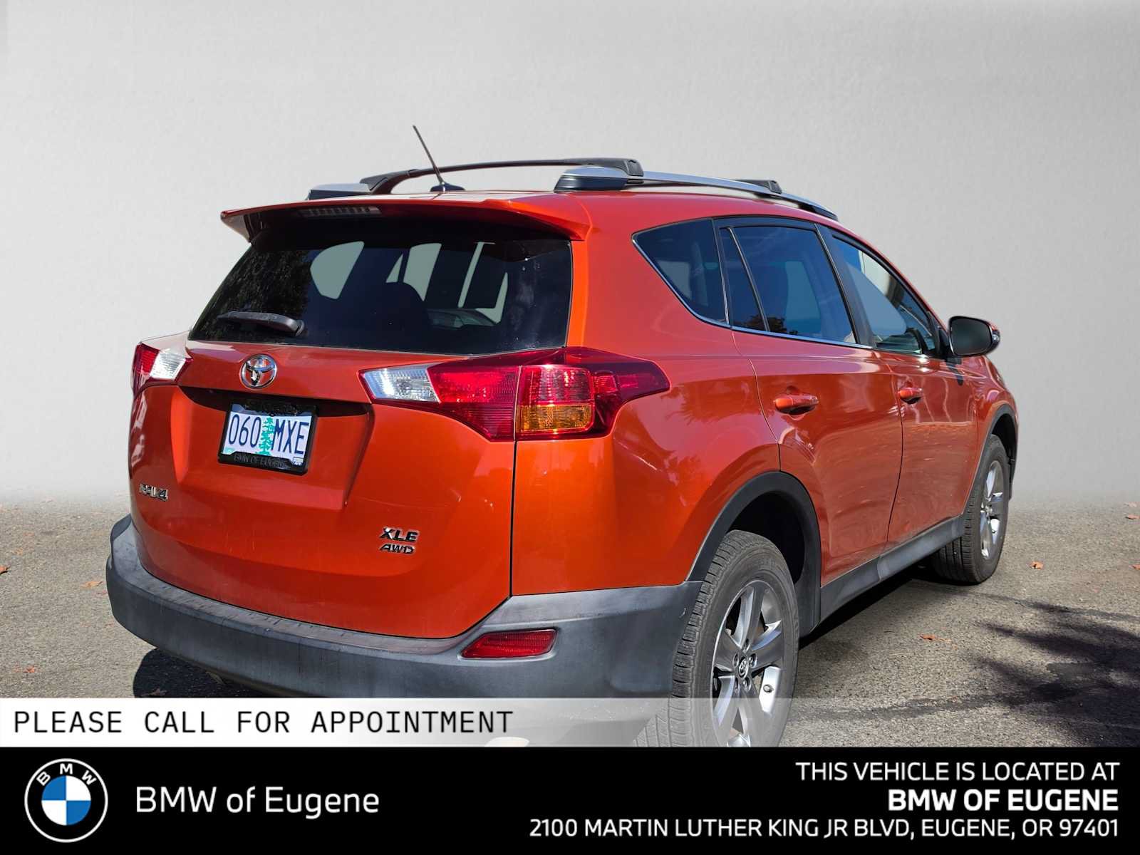 Used 2015 Toyota RAV4 XLE AWD/4WD image 3