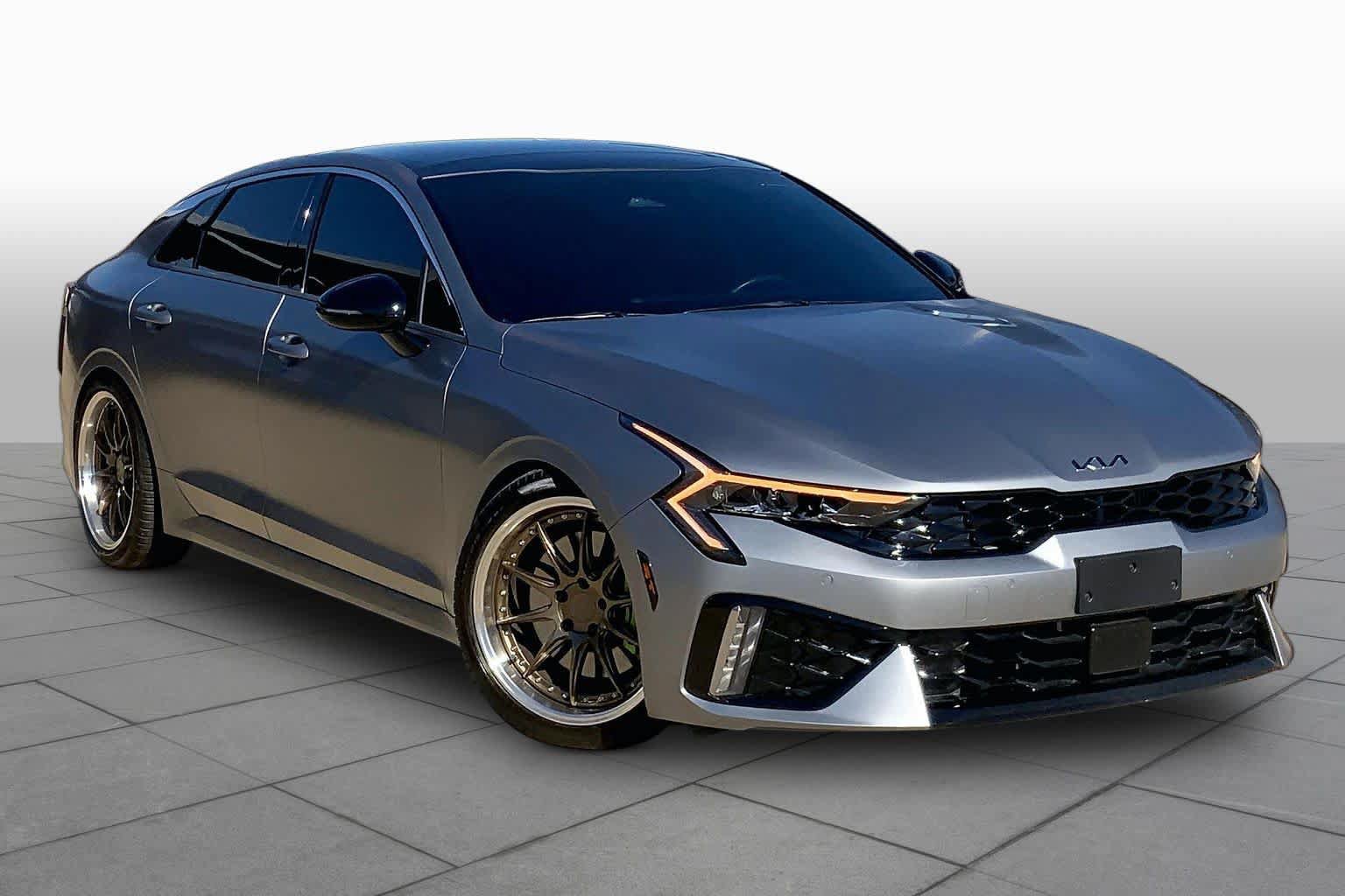 Used 2025 Kia K5 GT FWD image 3
