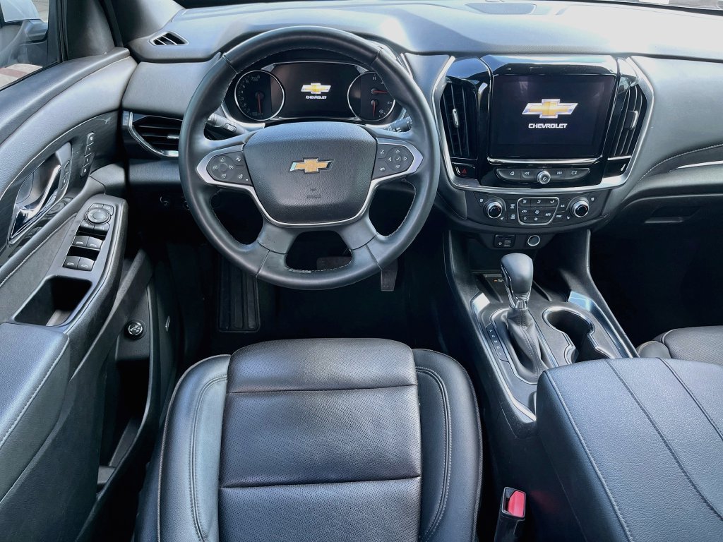 Used 2023 Chevrolet Traverse High Country w/ LPO, Floor Liner Package AWD/4WD image 24