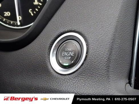 Certified 2020 Cadillac XT4 Sport w/ Cold Weather Package image 27