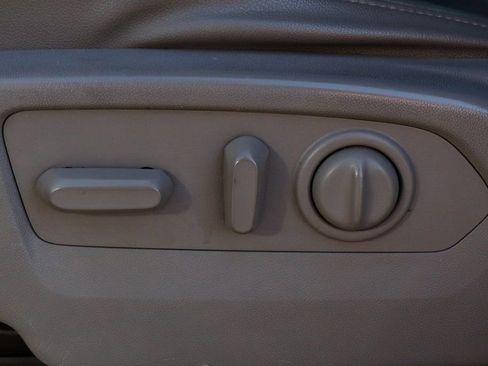 Used 2020 GMC Sierra 1500 SLT w/ SLT Premium Package image 19