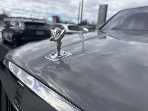 Used 2024 Rolls-Royce Cullinan w/ Interior Detailing Package image 34