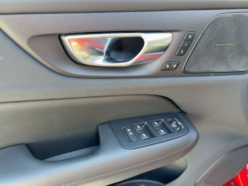 Certified 2023 Volvo S60 B5 Plus w/ Climate Package image 13