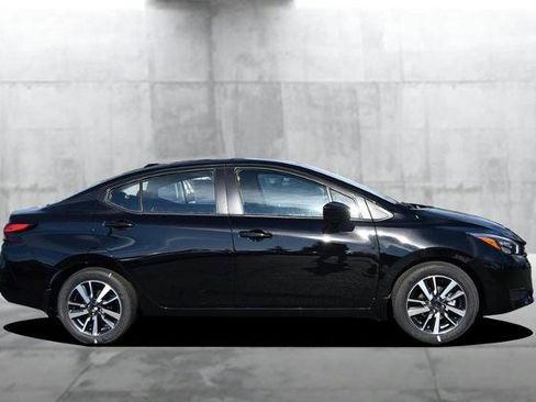 New 2025 Nissan Versa SV image 5