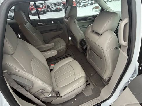 Used 2017 Buick Enclave Leather w/ Trailering Package image 32