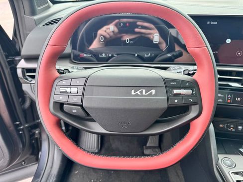 New 2026 Kia Sportage SX image 13