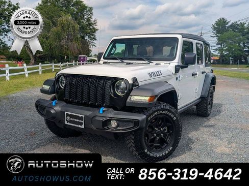 Used 2023 Jeep Wrangler Unlimited w/ Cold Weather Group AWD/4WD image 1