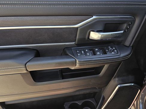 New 2026 RAM 3500 Laramie AWD/4WD image 15