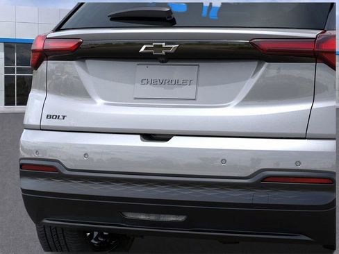 New 2027 Chevrolet Bolt LT w/ Comfort Package FWD image 14