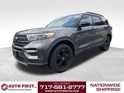 Used 2020 Ford Explorer XLT w/ Equipment Group 202A image 7