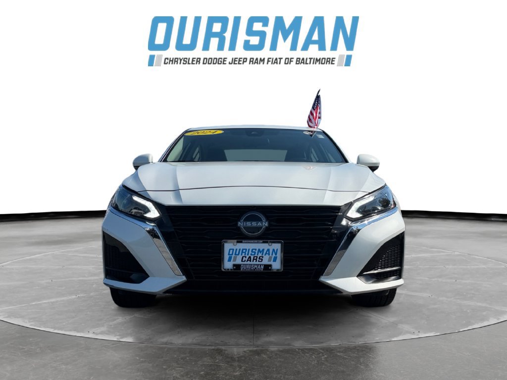Used 2024 Nissan Altima 2.5 SL AWD/4WD image 8