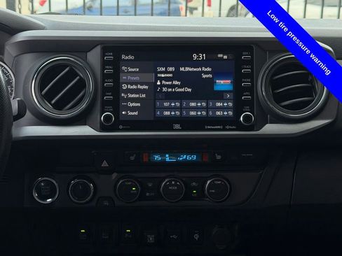 Used 2023 Toyota Tacoma TRD Off-Road w/ TRD Premium Off Road Package image 15