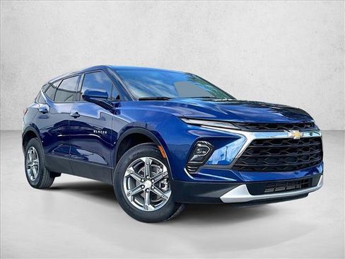 Certified 2023 Chevrolet Blazer LT image 12