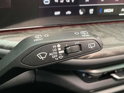 New 2025 Audi Q5 2.0T Premium Plus image 39