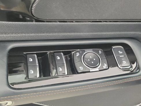 Certified 2025 Lincoln Aviator 2WD w/ Jet Appearance Package image 13