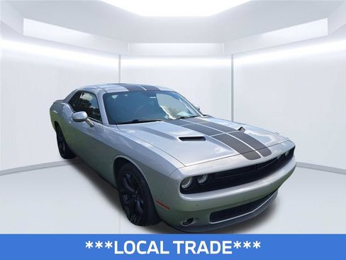 Used 2020 Dodge Challenger SXT w/ Blacktop Package RWD image 3