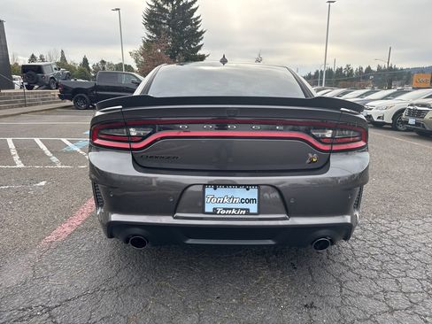 Used 2022 Dodge Charger Scat Pack image 6
