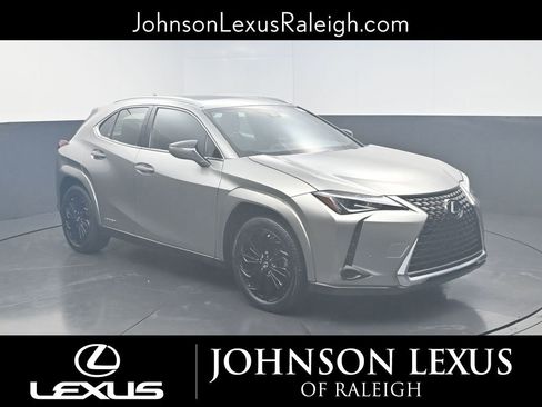 Certified 2022 Lexus UX 250h w/ Premium Package image 3