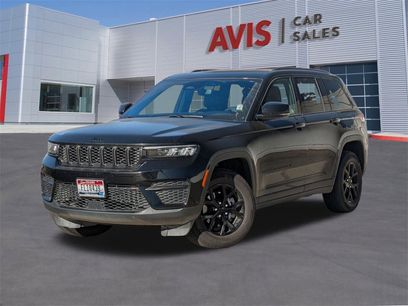 Used 2024 Jeep Grand Cherokee Altitude