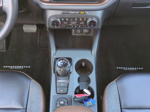 Used 2024 Ford Bronco Sport Outer Banks AWD/4WD image 19