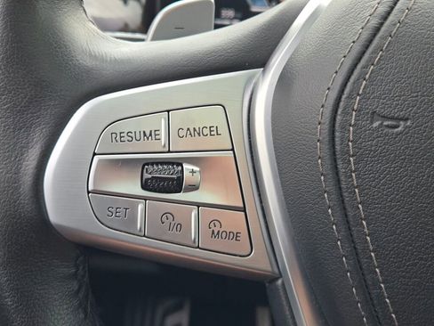 Used 2025 BMW X7 xDrive40i image 31