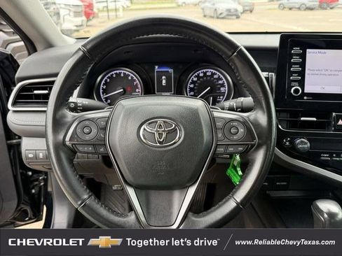 Used 2023 Toyota Camry SE FWD image 13