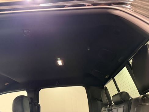 Used 2022 RAM 1500 Limited w/ Body-Colour Bumper Group AWD/4WD image 10
