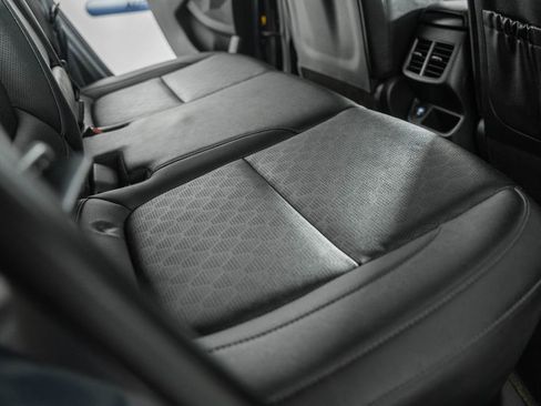 Used 2021 Kia Seltos EX image 34