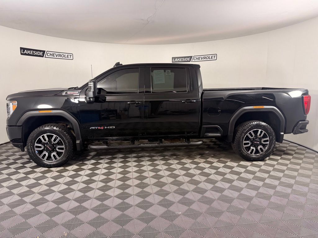 Used 2022 GMC Sierra 2500 AT4 w/ Gooseneck/5TH Wheel Package AWD/4WD image 3