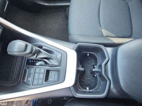 Certified 2025 Toyota RAV4 XLE image 20