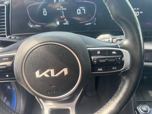 Used 2023 Kia Sportage EX AWD/4WD image 15