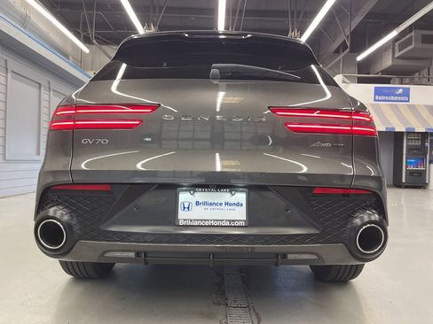 Used 2025 Genesis GV70 3.5T Sport image 6