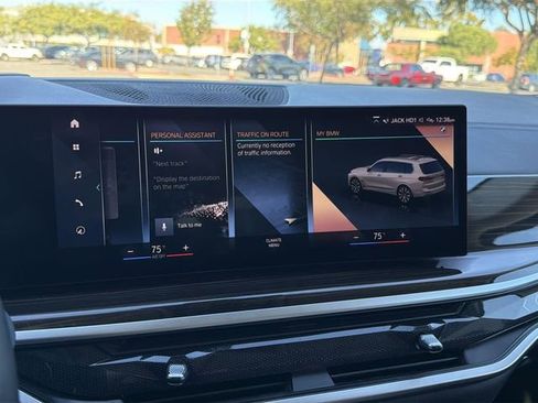 Used 2023 BMW X7 xDrive40i AWD/4WD image 17