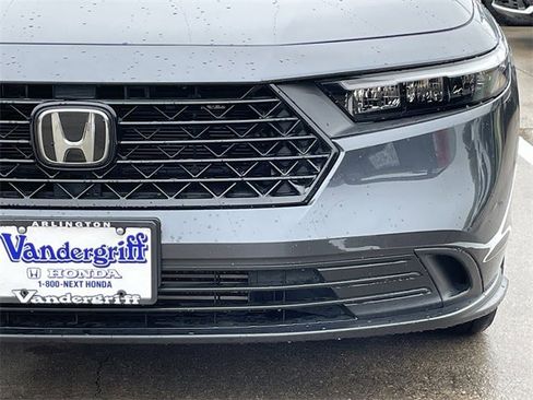 Used 2023 Honda Accord LX image 7