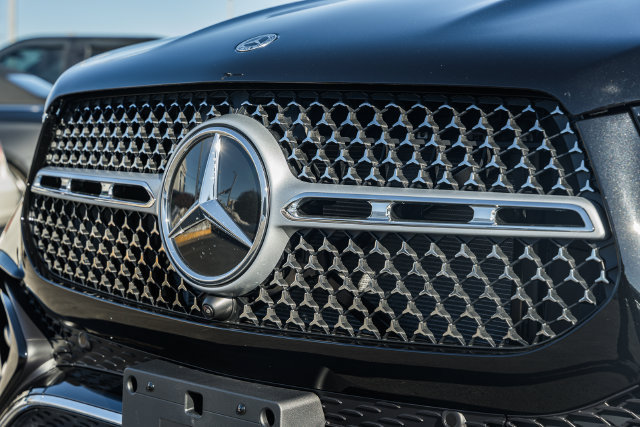 New 2026 Mercedes-Benz GLE 450 4MATIC image 13