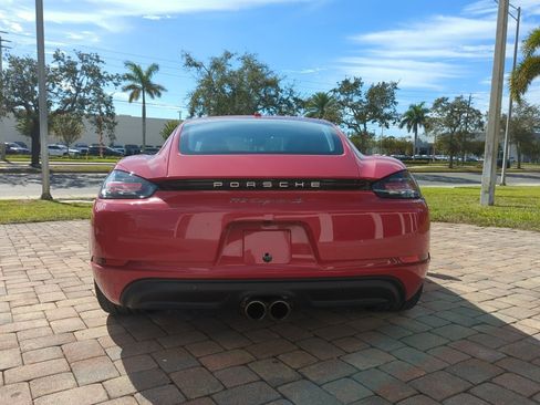 Used 2024 Porsche 718 Cayman S image 5