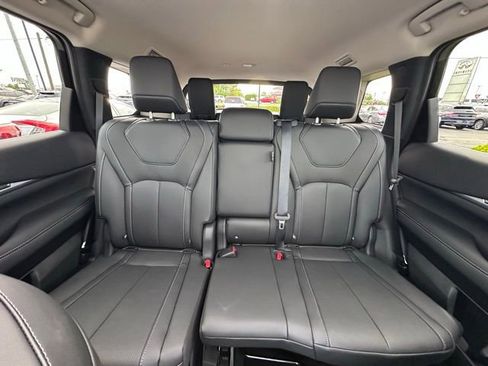 New 2027 INFINITI QX60 Luxe FWD image 34